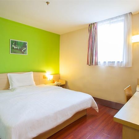 7Days Inn Suzhou Sanxiang Road Buitenkant foto